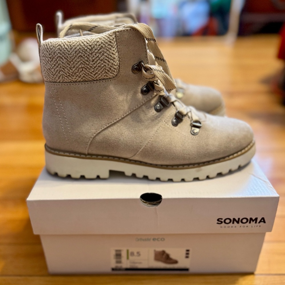 Sonoma Women's Lace Up Boots - Tan
